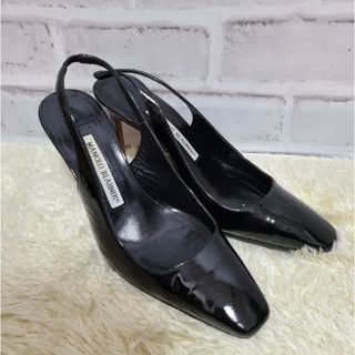 マノロブラニク(MANOLO BLAHNIK)のMANOLOBLAHNIK  マノロブラニク　ブラック　エナメル　ピンヒール(ハイヒール/パンプス)