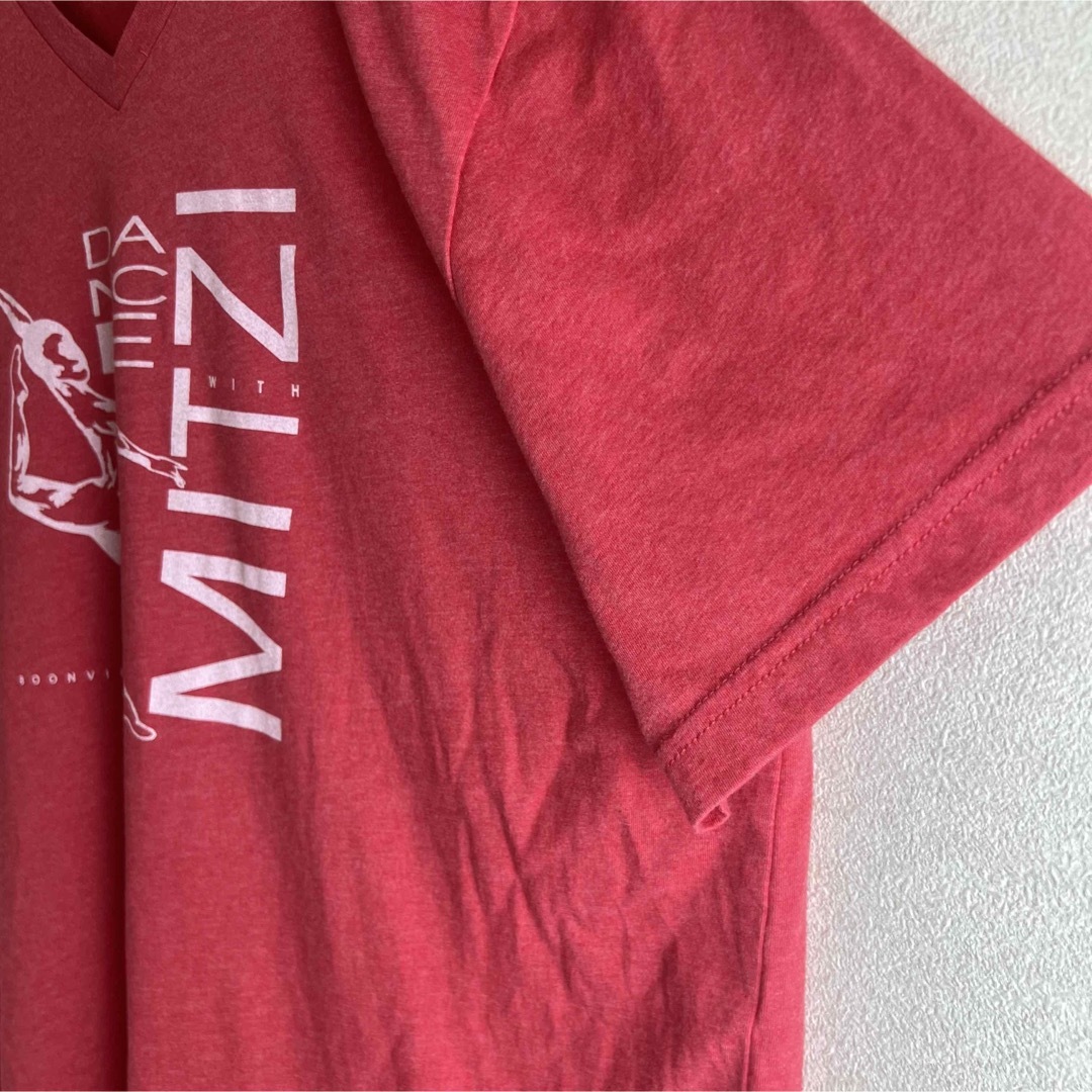 ヴィンテージ　CANVAS フロントプリントVネックビッグTシャツ　赤　US古着 メンズのトップス(Tシャツ/カットソー(半袖/袖なし))の商品写真