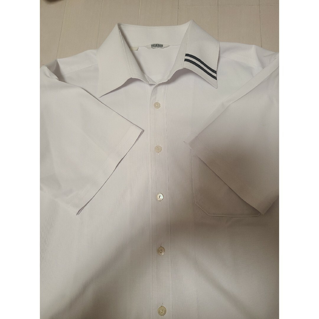 モリハナエ　男子夏制服 メンズのトップス(シャツ)の商品写真