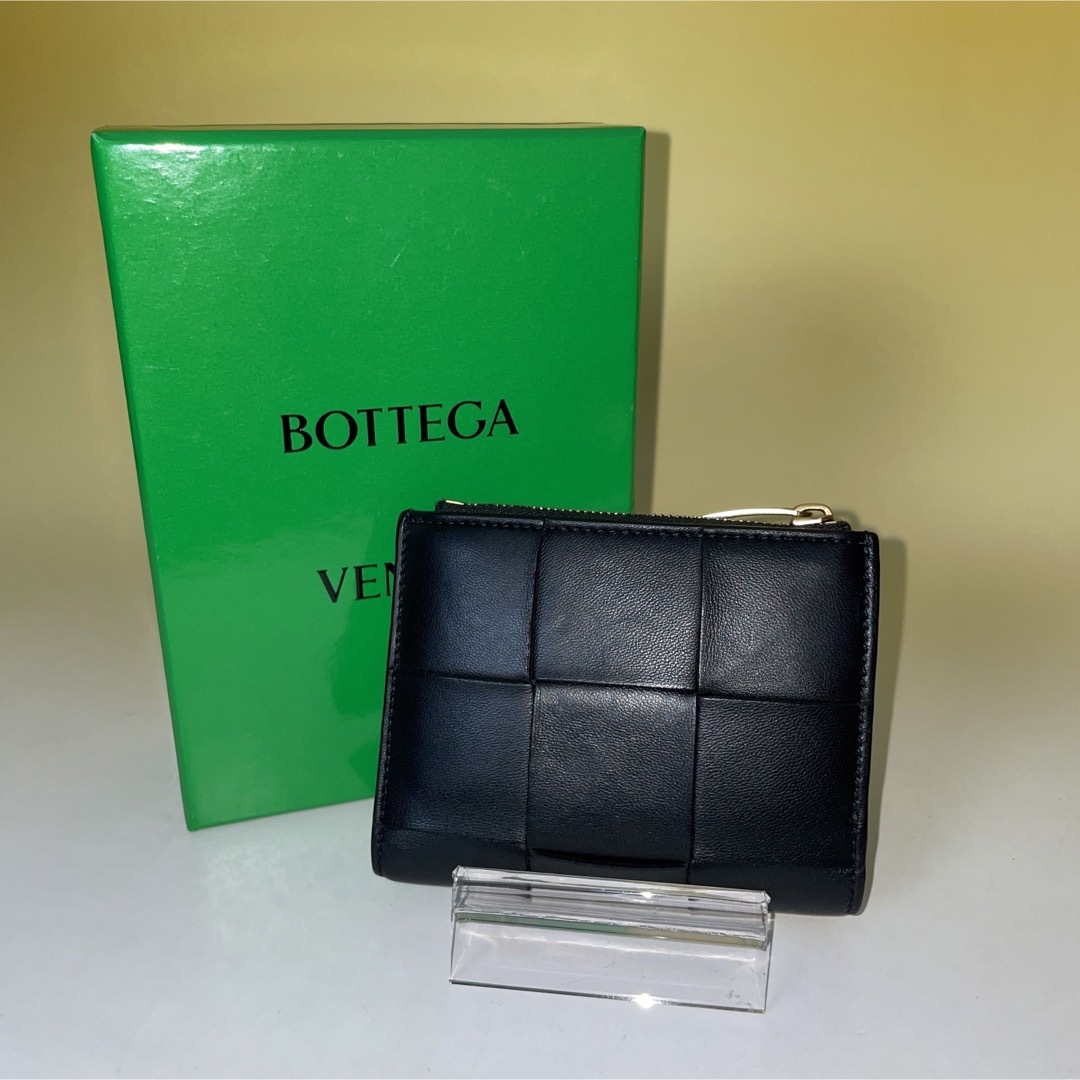 Bottega Veneta - Bottega Veneta 美品 黒 折り財布 マキシイントレ