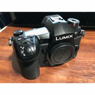 パナソニック(Panasonic)のパナソニック Lumix DC-G9 一眼カメラ　中古　送料込み(ミラーレス一眼)