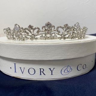 ヴェラウォン(Vera Wang)のivory&co Alyssa ティアラ(ヘッドドレス/ドレス)