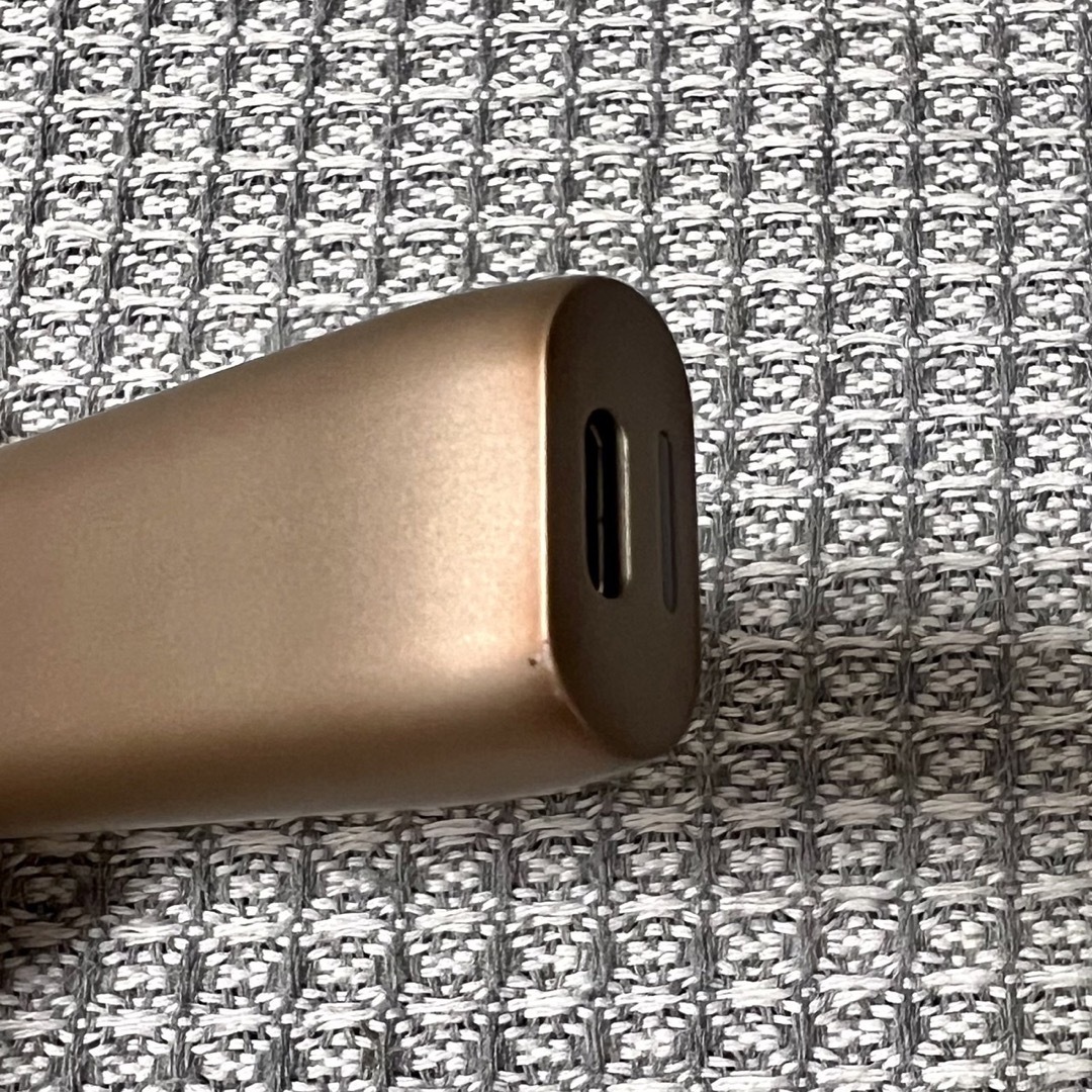 iQOS3 マルチ　ゴールド メンズのファッション小物(タバコグッズ)の商品写真