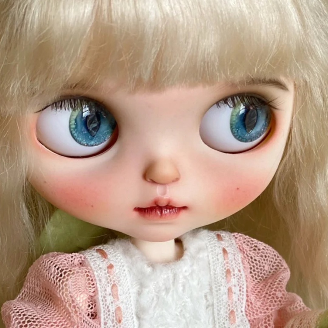 海外作家様カスタムブライス 人形 かわいい 幼い カスタムドール フルセット 海外作家様カスタムブライス 人形 かわいい 幼い カスタムドール フルセット