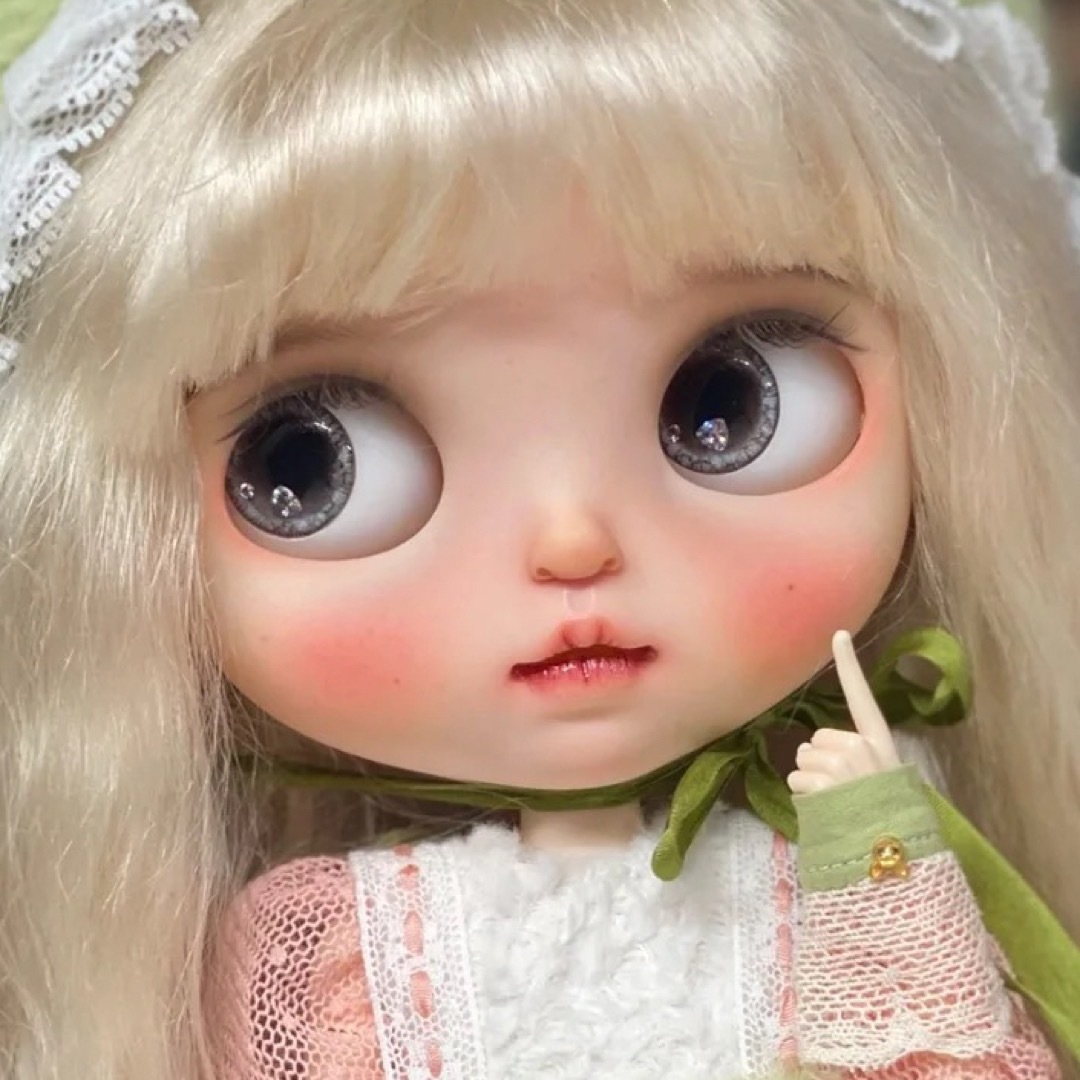 海外作家様カスタムブライス 人形 かわいい 幼い カスタムドール フルセット 海外作家様カスタムブライス 人形 かわいい 幼い カスタムドール フルセット