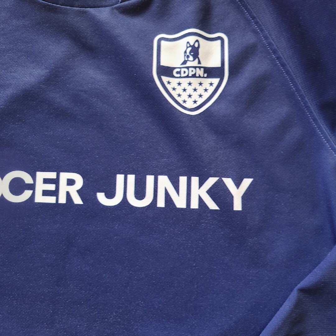 soccer junky(サッカージャンキー)の送料込🌟完売品🌟稀少🌟サッカージャンキー🌟ビッグロゴ🌟長袖シャツ スポーツ/アウトドアのサッカー/フットサル(ウェア)の商品写真