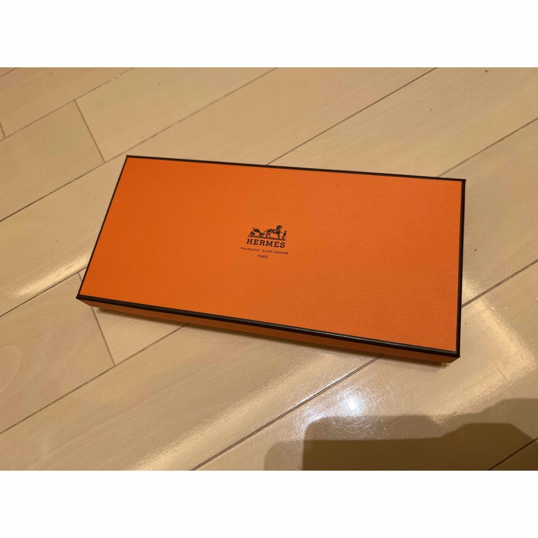 Hermes(エルメス)のエルメス　HERMES  空箱　セット売り可 レディースのバッグ(ショップ袋)の商品写真