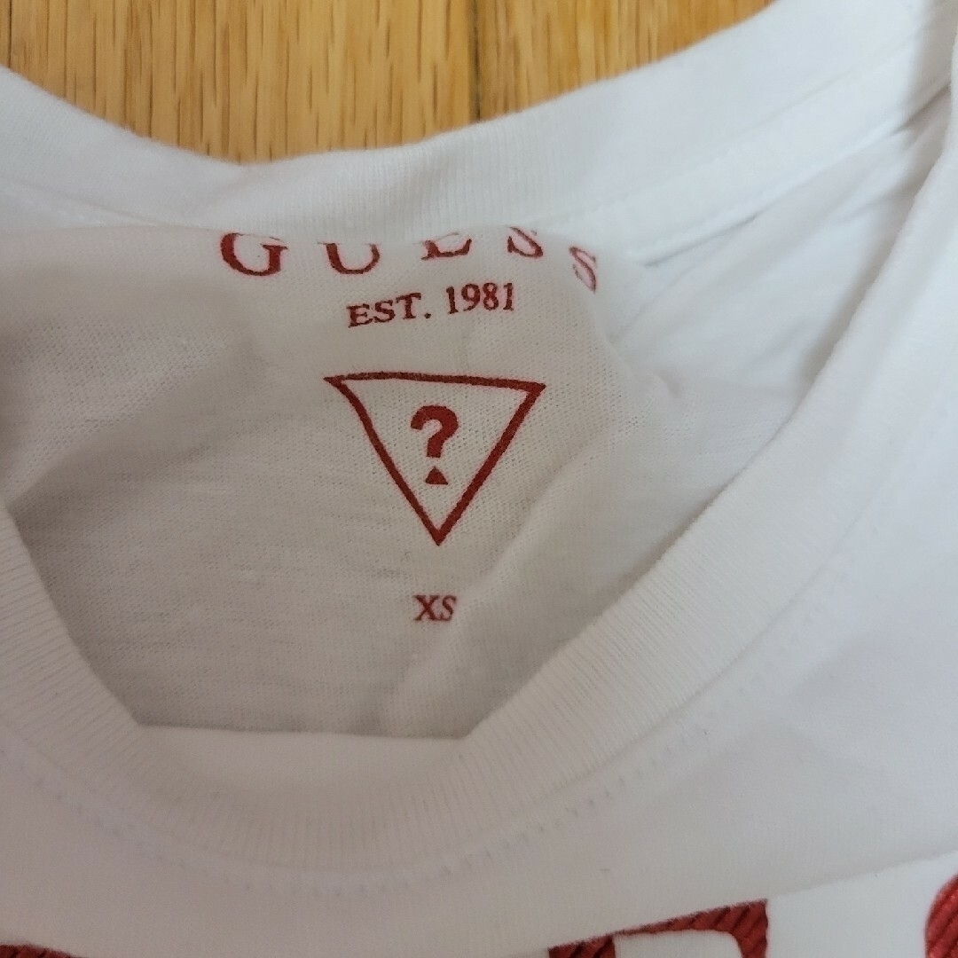 GUESS(ゲス)のGUESS　Tシャツ2枚セット レディースのトップス(Tシャツ(半袖/袖なし))の商品写真
