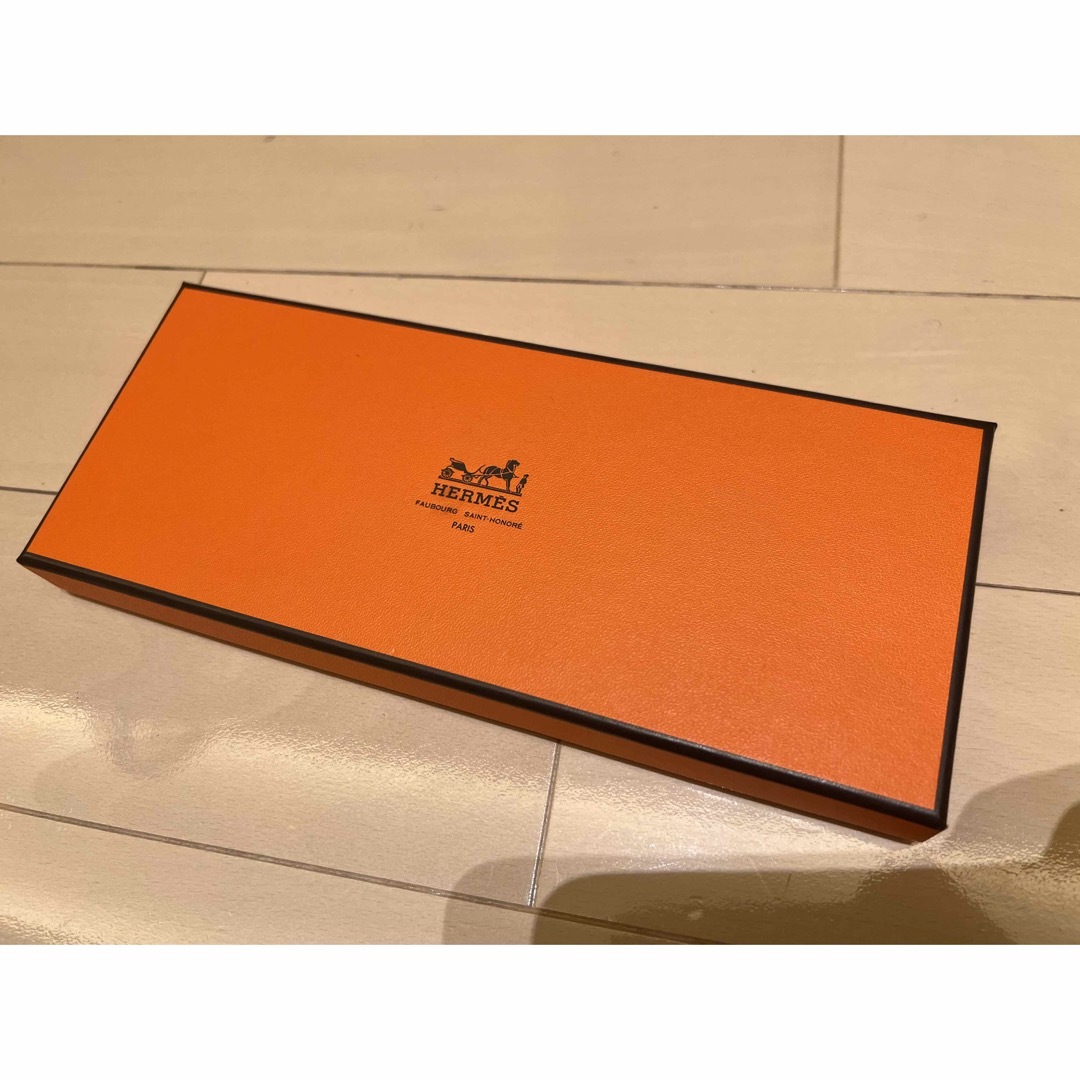 Hermes(エルメス)のエルメス　HERMES  空箱 レディースのバッグ(ショップ袋)の商品写真