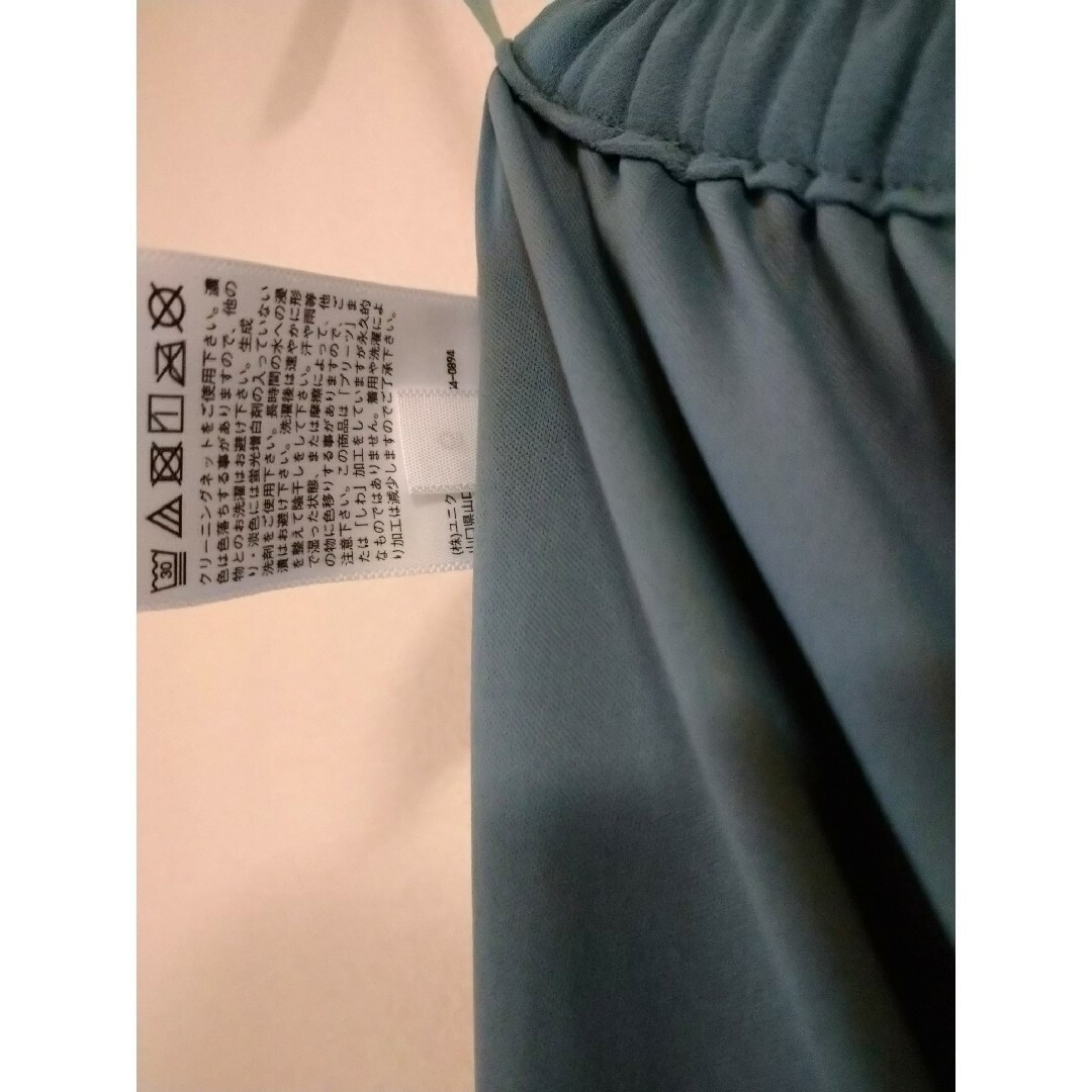 UNIQLO(ユニクロ)のユニクロ　シフォンプリーツスカートパンツ(グリーン) レディースのパンツ(その他)の商品写真
