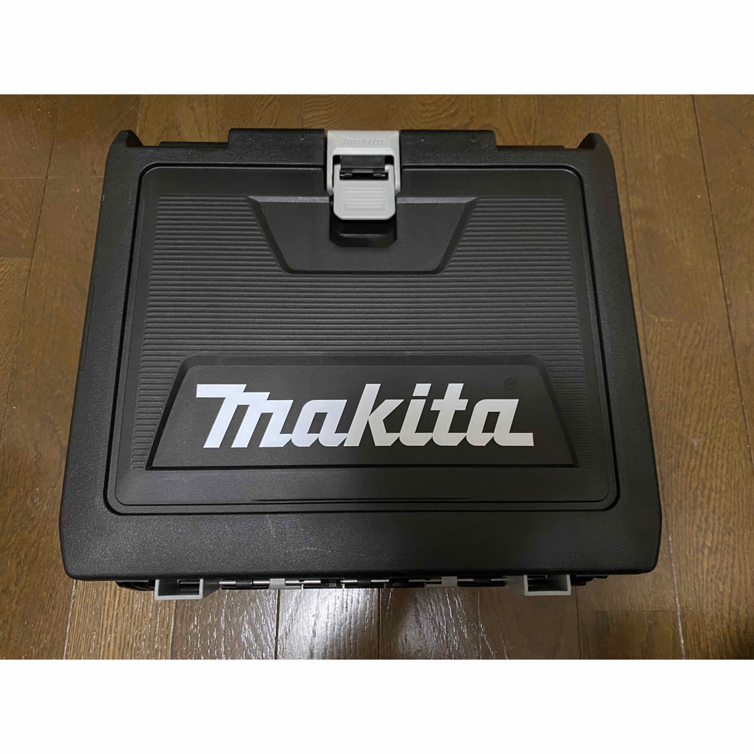 Makita(マキタ)のマキタ 18V TD173DZ インパクトドライバ 本体、ケース付き　未使用品！ 自動車/バイクのバイク(工具)の商品写真