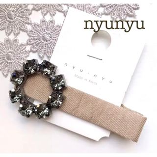 新品♡【nyunyu】ニュニュ　韓国 ヘアピン 髪どめ ヘアクリップ まとめ髪(ヘアピン)