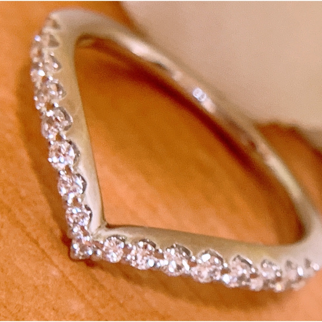 PonteVecchio(ポンテヴェキオ)の現行品❗️ポンテヴェキオ ❣️D0.27CT✨プラチナV字ダイヤモンドリング レディースのアクセサリー(リング(指輪))の商品写真