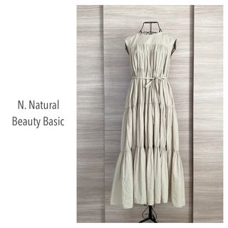 エヌナチュラルビューティーベーシック(N.Natural beauty basic)のナチュラルビューティーベーシック　コットンローンノースリーブティアードワンピース(ロングワンピース/マキシワンピース)