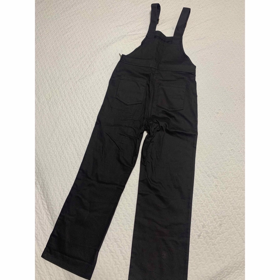 LASHIKU  slim overall ブラック レディースのパンツ(サロペット/オーバーオール)の商品写真