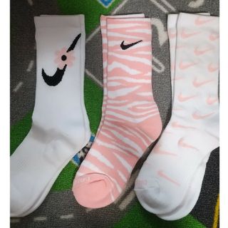 ナイキ(NIKE)のnike 靴下　ソックス(ソックス)