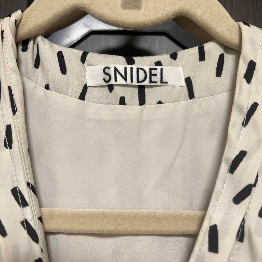 SNIDEL(スナイデル)のビッグカラークラシカルワンピース レディースのワンピース(ロングワンピース/マキシワンピース)の商品写真