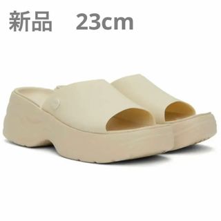 クロックス(crocs)の【新品】クロックス スカイライン スライド(サンダル)