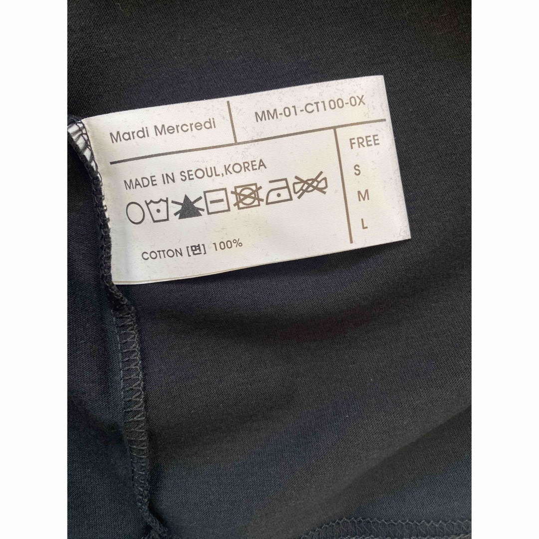 【新品】マルディメクルディ Mardi Mercredi Tシャツ ブラック レディースのトップス(Tシャツ(半袖/袖なし))の商品写真