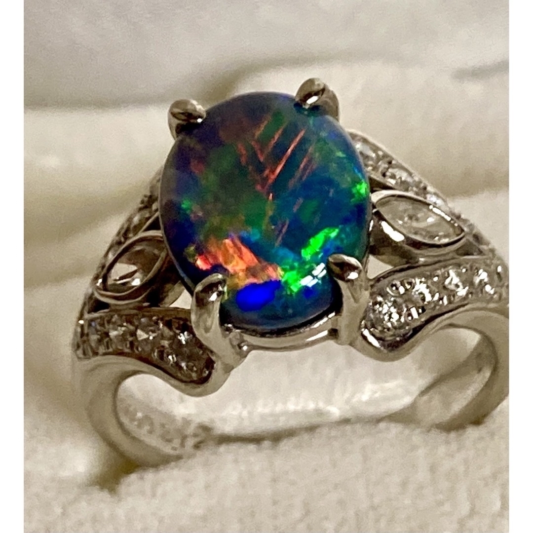 pt900 天然ブラックオパール1.88ct D0.08ct リング-