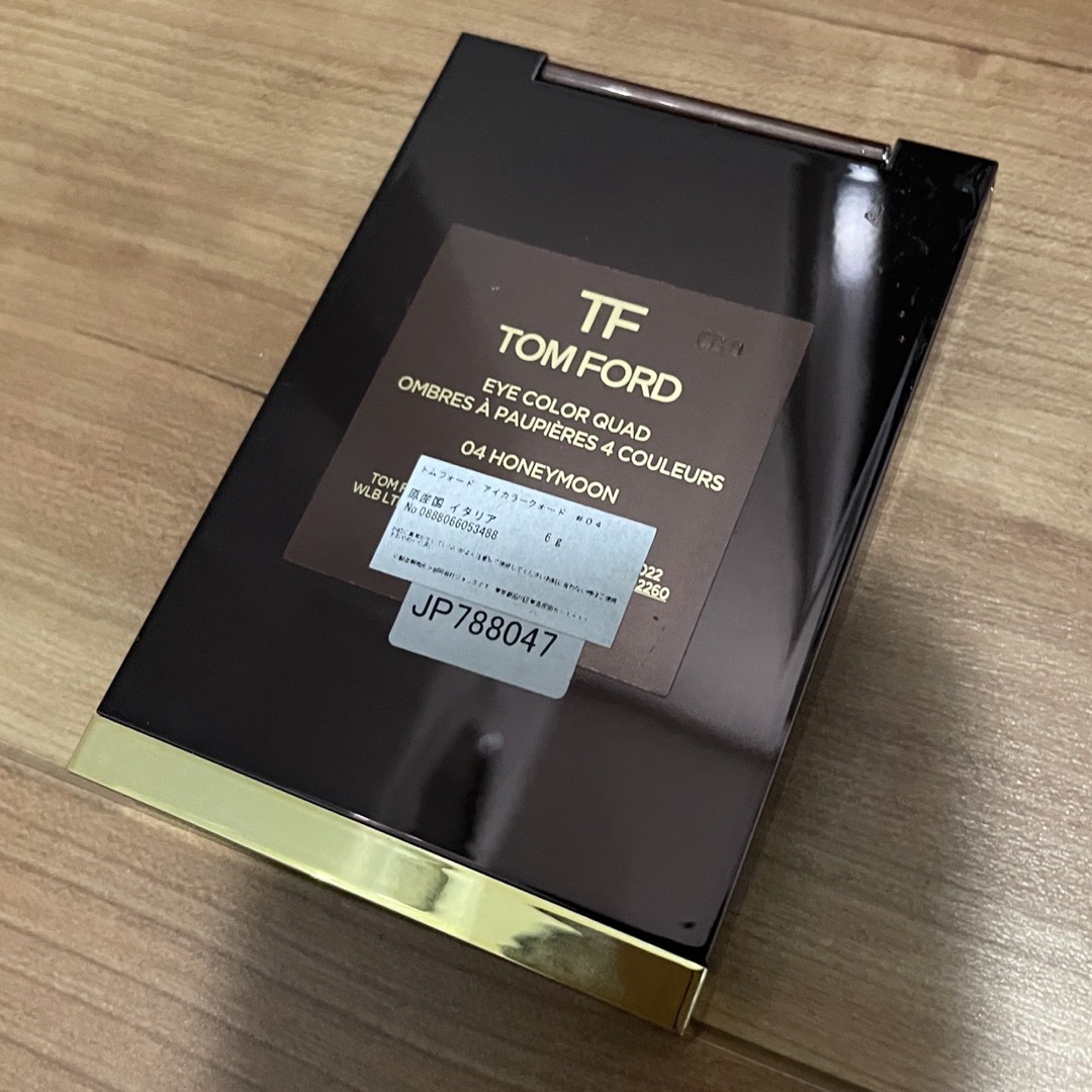 TOM FORD BEAUTY(トムフォードビューティ)のトムフォード　アイシャドウ　アイパレット　ハネムーン コスメ/美容のベースメイク/化粧品(アイシャドウ)の商品写真