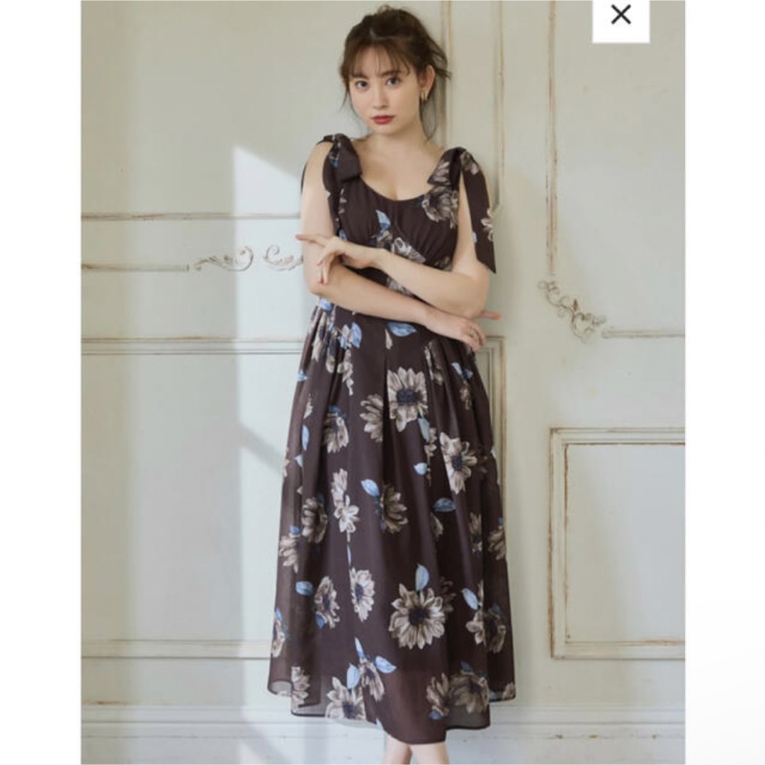 Her lip to(ハーリップトゥ)のHerlipto Sunflower-Printed Midi Dress M レディースのワンピース(ロングワンピース/マキシワンピース)の商品写真