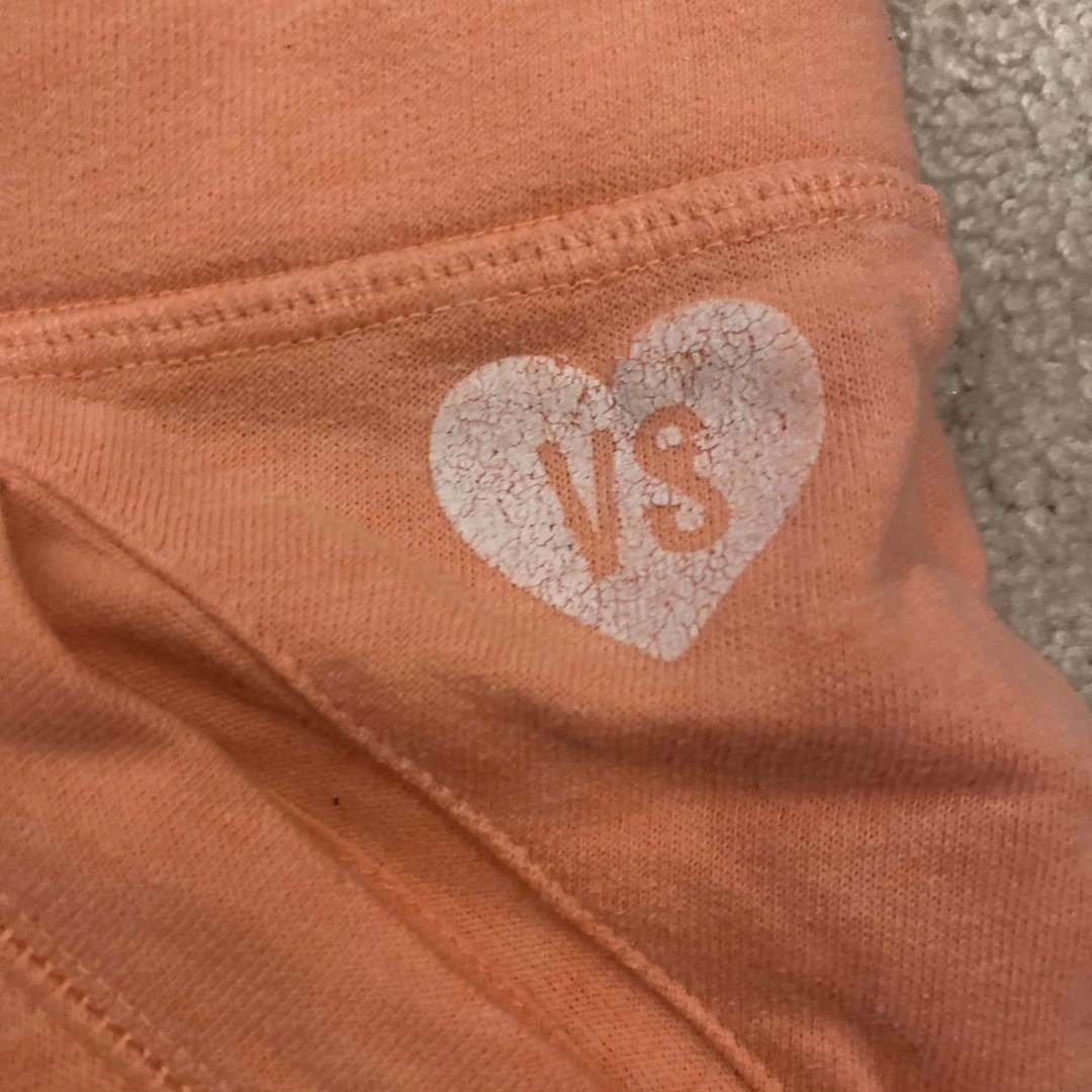 Victoria's Secret(ヴィクトリアズシークレット)のVictoria’s Secret ショートパンツ XS オレンジ レディースのルームウェア/パジャマ(ルームウェア)の商品写真