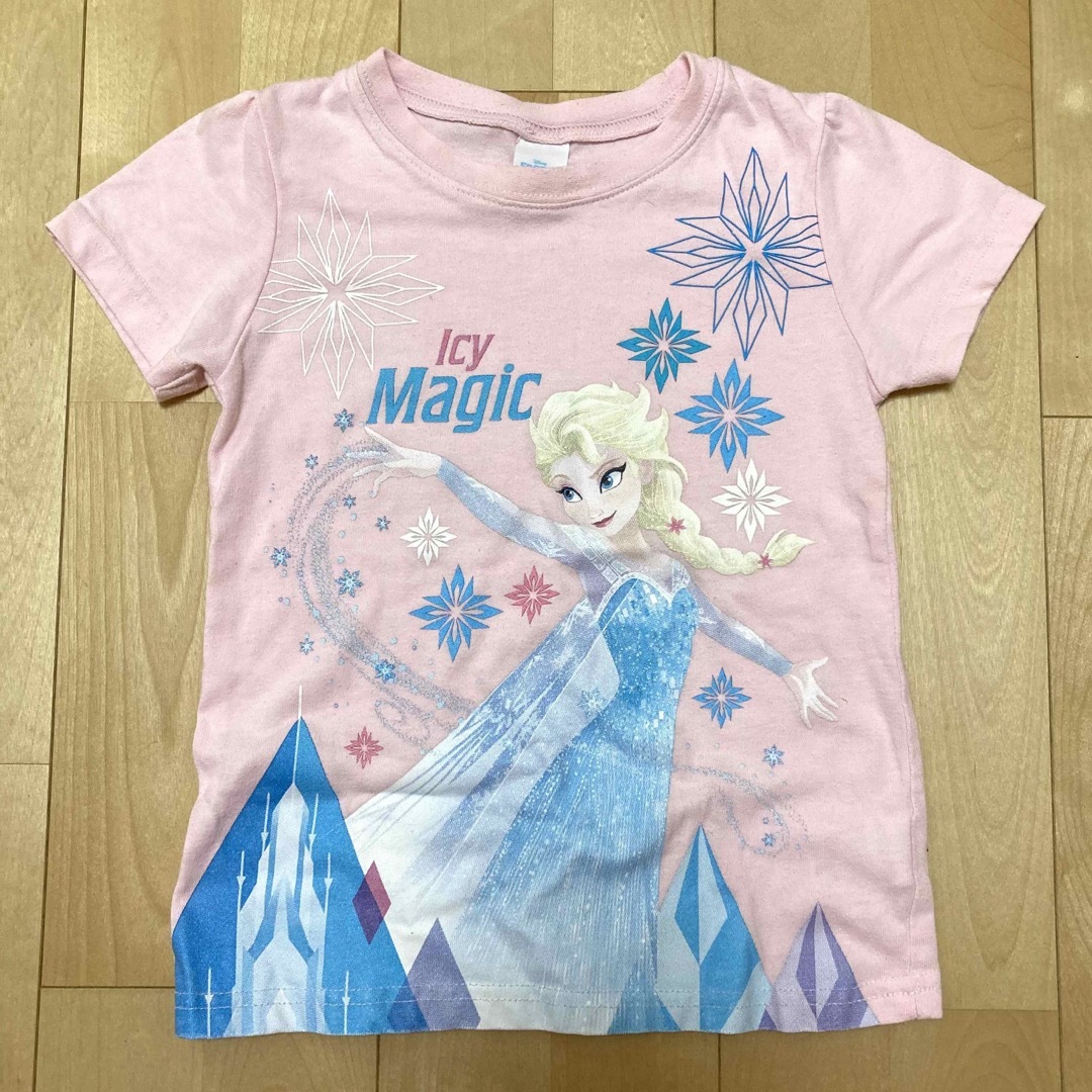 アナと雪の女王(アナトユキノジョオウ)のエルサ 半袖Tシャツ 120 キッズ/ベビー/マタニティのキッズ服女の子用(90cm~)(Tシャツ/カットソー)の商品写真