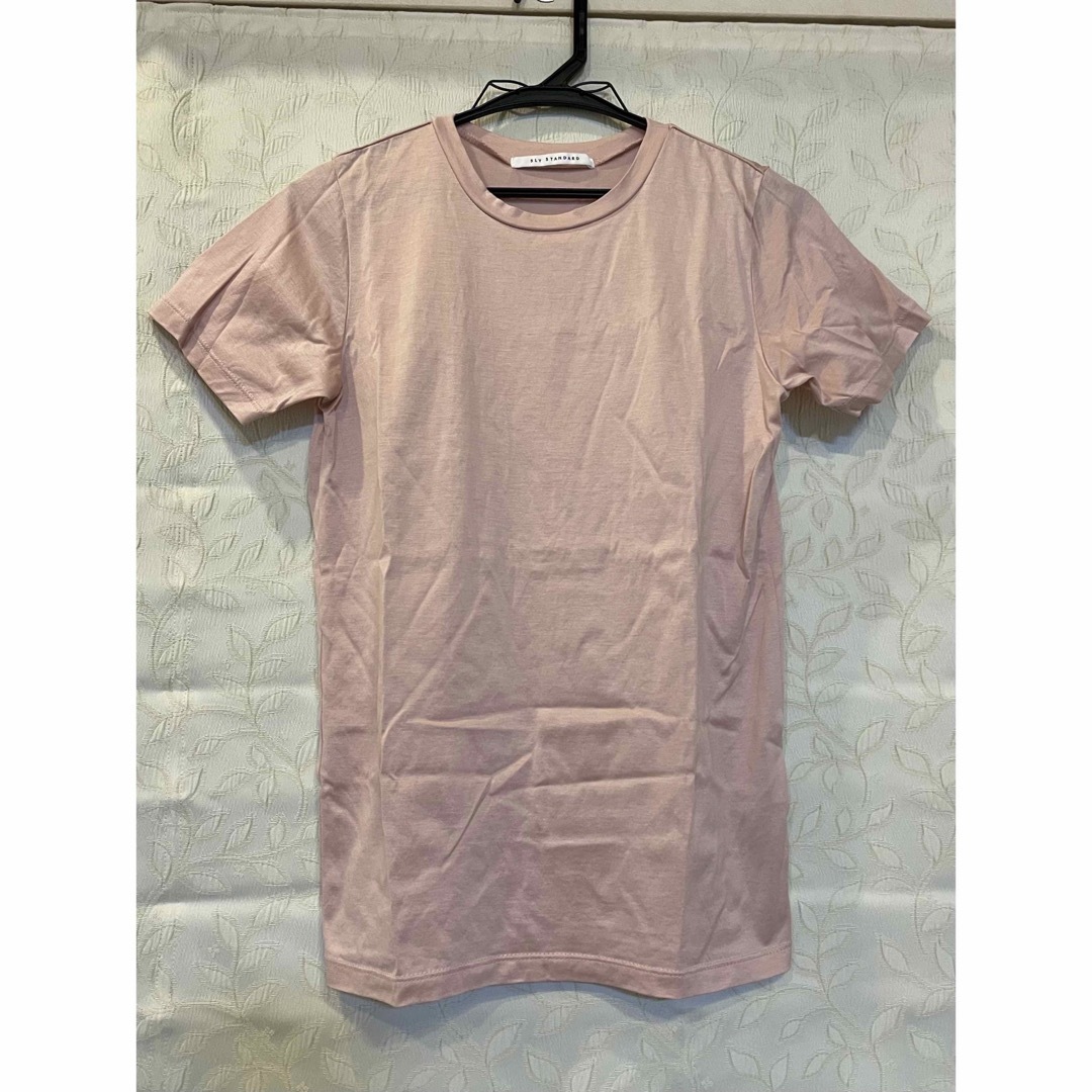 SLY(スライ)のスライスタンダード  半袖Tシャツ　新品 レディースのトップス(Tシャツ(半袖/袖なし))の商品写真