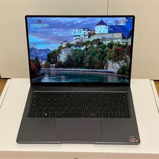 ほぼ新品surfacePro7 Win11 8G/256G Office2021