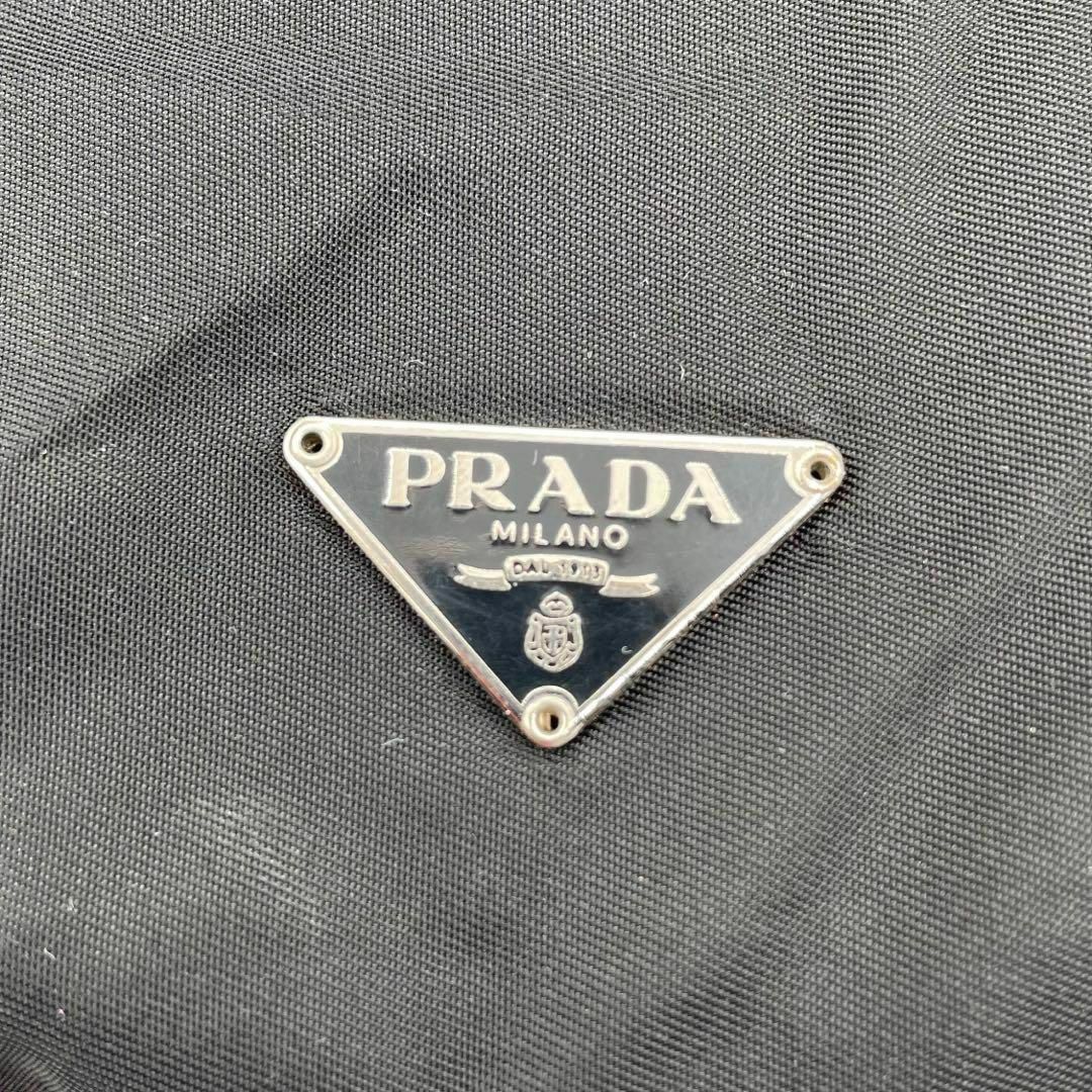 PRADA(プラダ)の【美品】プラダ　巾着ミニポーチバッグ　ナイロン　三角ロゴ レディースのファッション小物(ポーチ)の商品写真