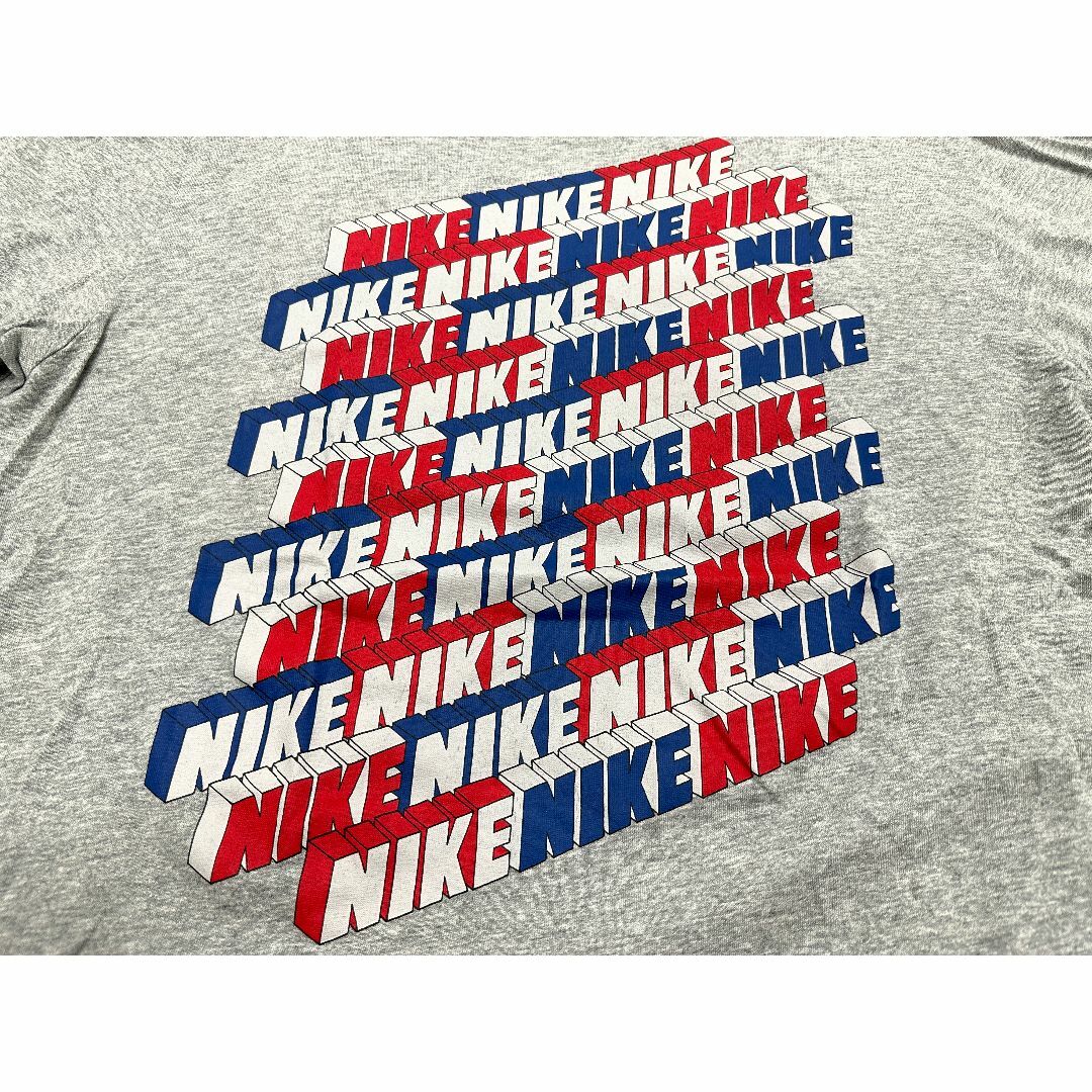 NIKE(ナイキ)のナイキ 立体ロゴTシャツ 2XL ヴィンテージオリジナル ゴツ 風車 NIKE メンズのトップス(Tシャツ/カットソー(半袖/袖なし))の商品写真