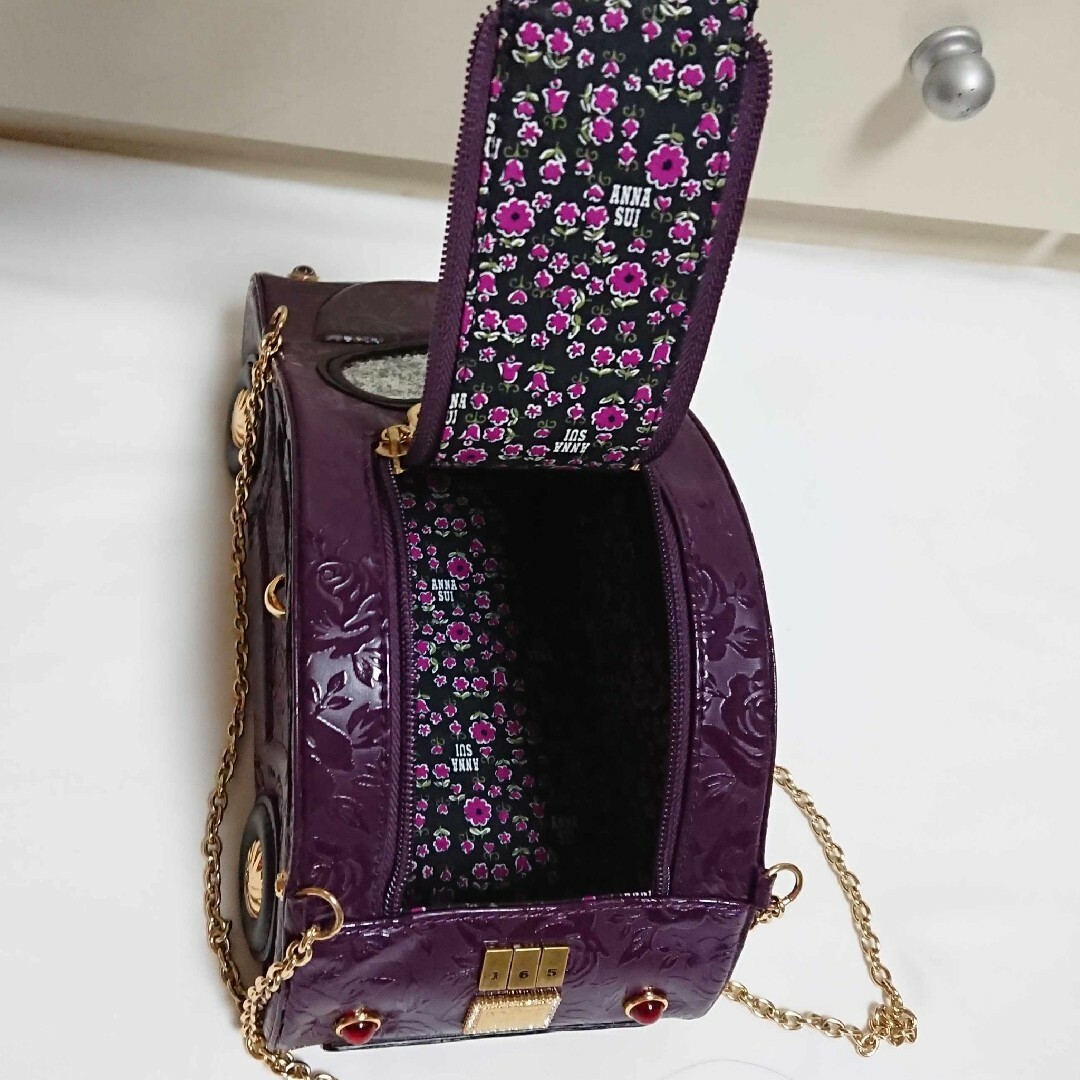 ANNA SUI アナスイ モーターカー 車型 バッグ クルマ 紫 新品未使用