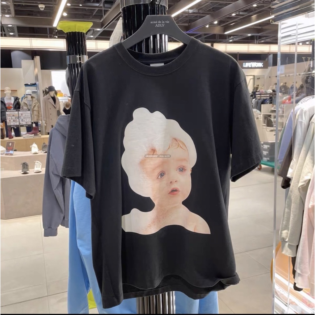韓国ADLV t シャツ