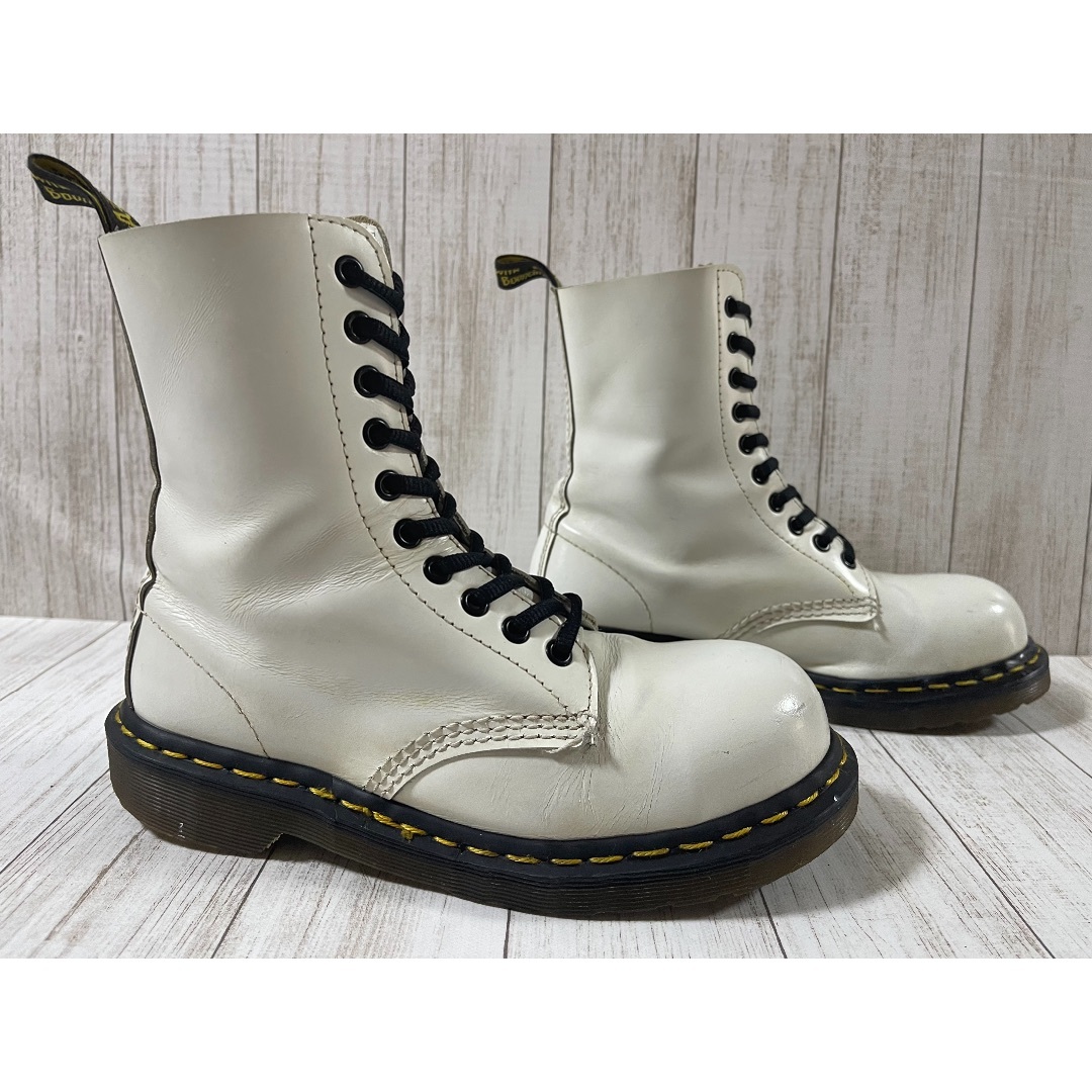 Dr.Martens(ドクターマーチン)の激レアモデル　ドクターマーチン☆☆イングランド☆☆スチールトゥ１０ホール レディースの靴/シューズ(ブーツ)の商品写真