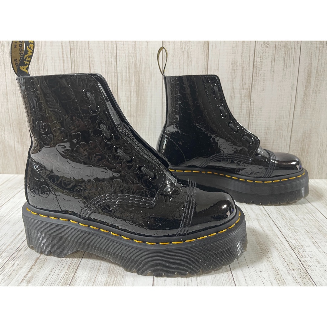 Dr.Martens(ドクターマーチン)のドクターマーチン☆☆ＳＩＮＣＬＡＩＲ☆☆超厚底Ｆジップ レディースの靴/シューズ(ブーツ)の商品写真