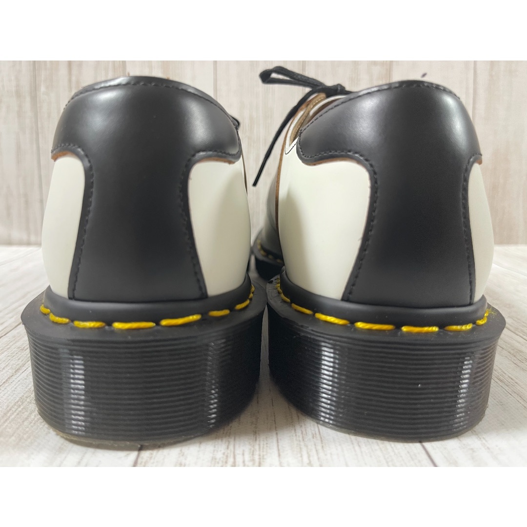Dr.Martens - 新品未使用ドクターマーチンイングランドサドル Dr.Martens - 新品未使用ドクターマーチンイングランドサドル