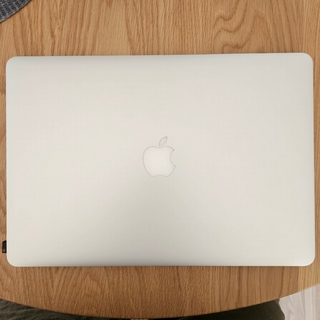 美品 MacBook Pro 15インチ Mid 2015 16GB 256GB