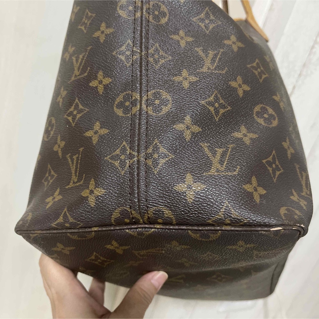 Louis Vuitton ルイヴィトン ネバーフルバッグ MM バッグサイズ-