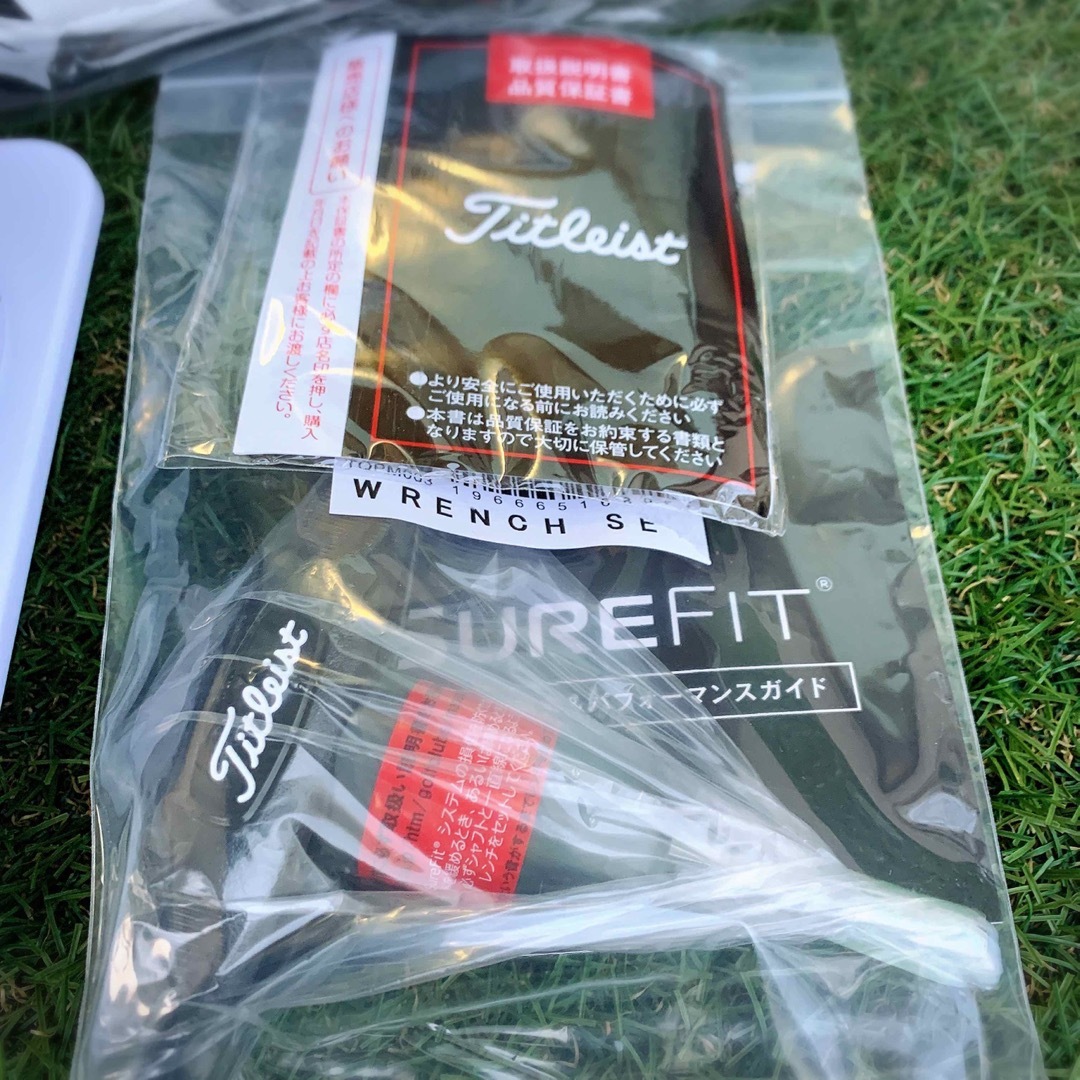 Titleist(タイトリスト)のタイトリスト TSR3 ドライバー 9度　ヘッド　日本正規品　新品未使用 スポーツ/アウトドアのゴルフ(クラブ)の商品写真