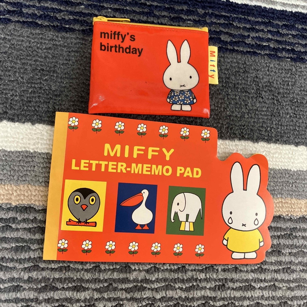 miffy(ミッフィー)のミッフィーの小さなポーチとレターメモ📝 ハンドメイドのファッション小物(ポーチ)の商品写真
