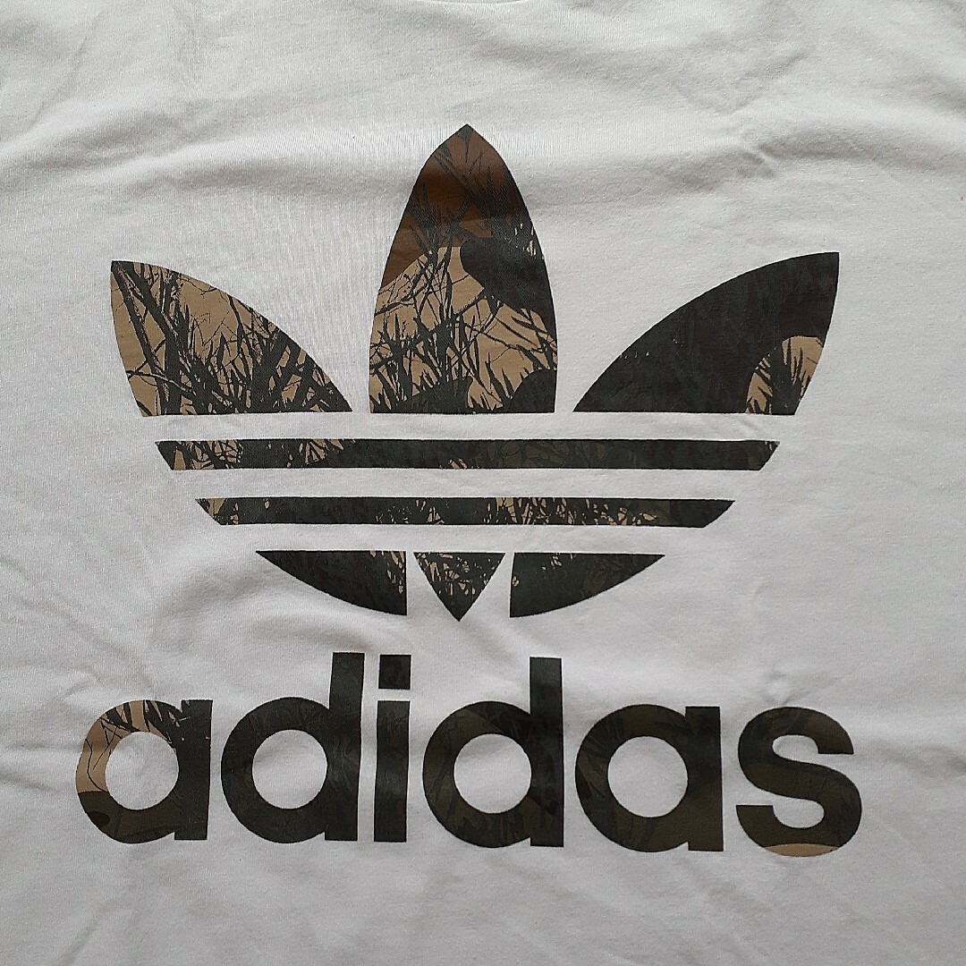 Originals（adidas）(オリジナルス)のアディダスTシャツ　XL 白 メンズのトップス(Tシャツ/カットソー(半袖/袖なし))の商品写真