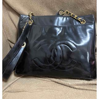 シャネル エナメルバッグの通販 100点以上 | CHANELを買うならラクマ シャネル エナメルバッグの通販 100点以上 | CHANELを買うならラクマ