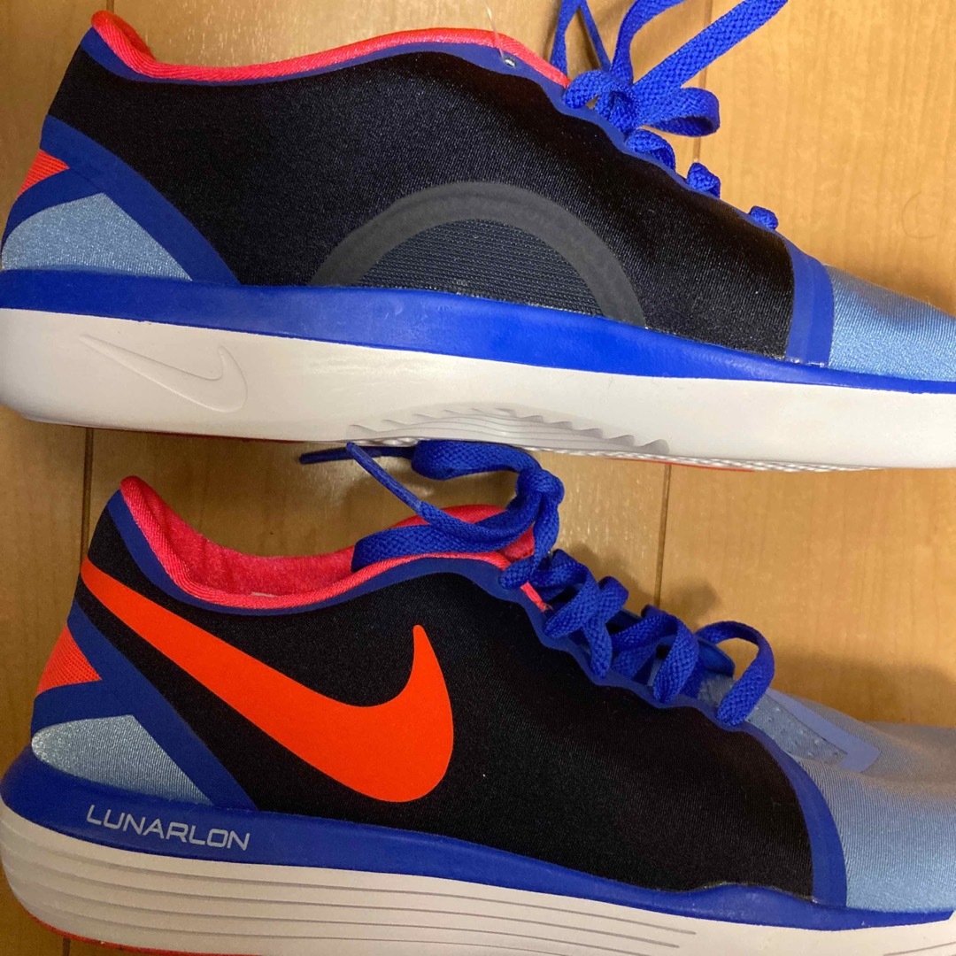 NIKE スニーカー　24センチ