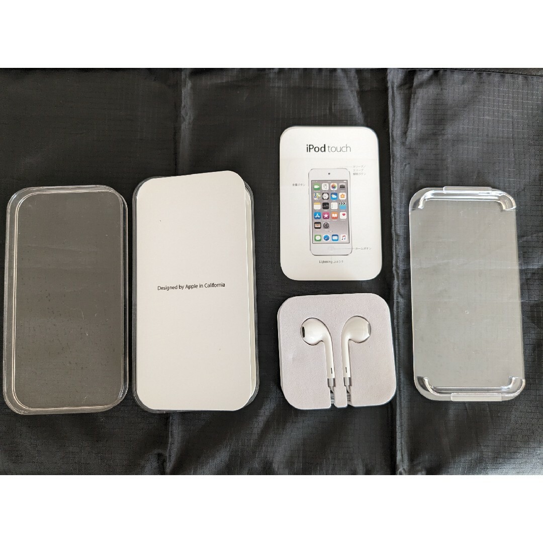 Apple(アップル)のAPPLE iPod touch 32GB 2015 MKHX2J/A S スマホ/家電/カメラのオーディオ機器(ポータブルプレーヤー)の商品写真