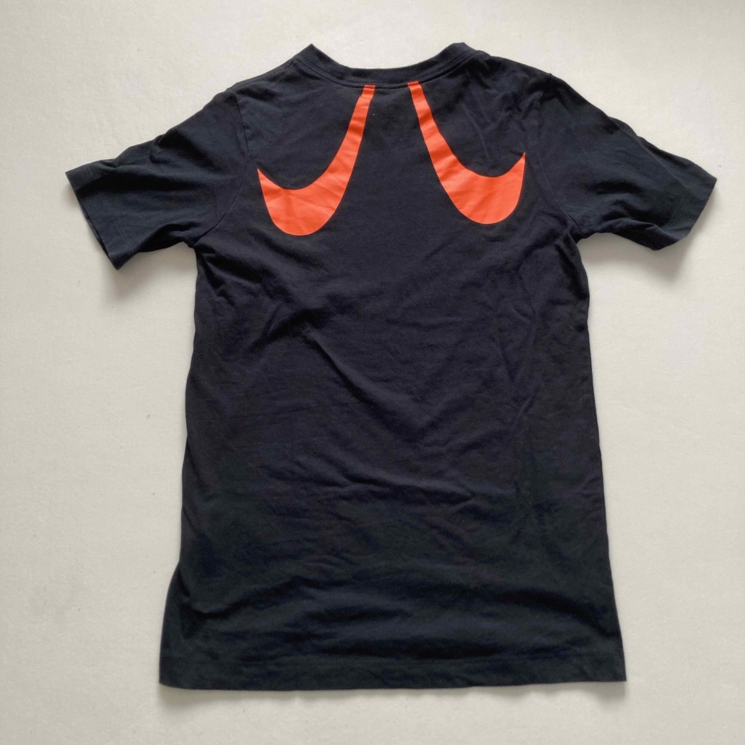 NIKE(ナイキ)の値下【中古品】　NIKE   ジュニア　Tシャツ キッズ/ベビー/マタニティのキッズ服男の子用(90cm~)(Tシャツ/カットソー)の商品写真