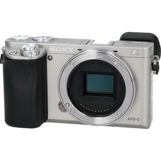 ソニー(SONY)のＳＯＮＹ　α６０００　ＩＬＣＥ－６０００　シルバー(デジタル一眼)