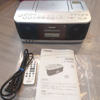 トウシバ(東芝)の東芝 19年製 ラジカセ TY-CDK9(S) [シルバー](ポータブルプレーヤー)