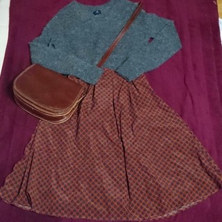 ケービーエフ(KBF)のKBF skirt(ひざ丈スカート)