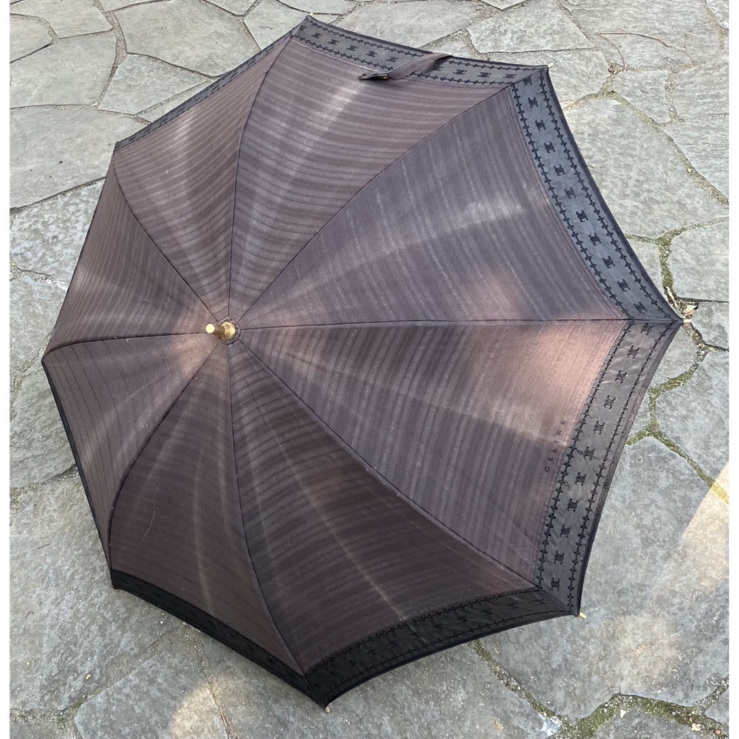 celine(セリーヌ)のセリーヌ　黒い日傘　送料無料 レディースのファッション小物(傘)の商品写真